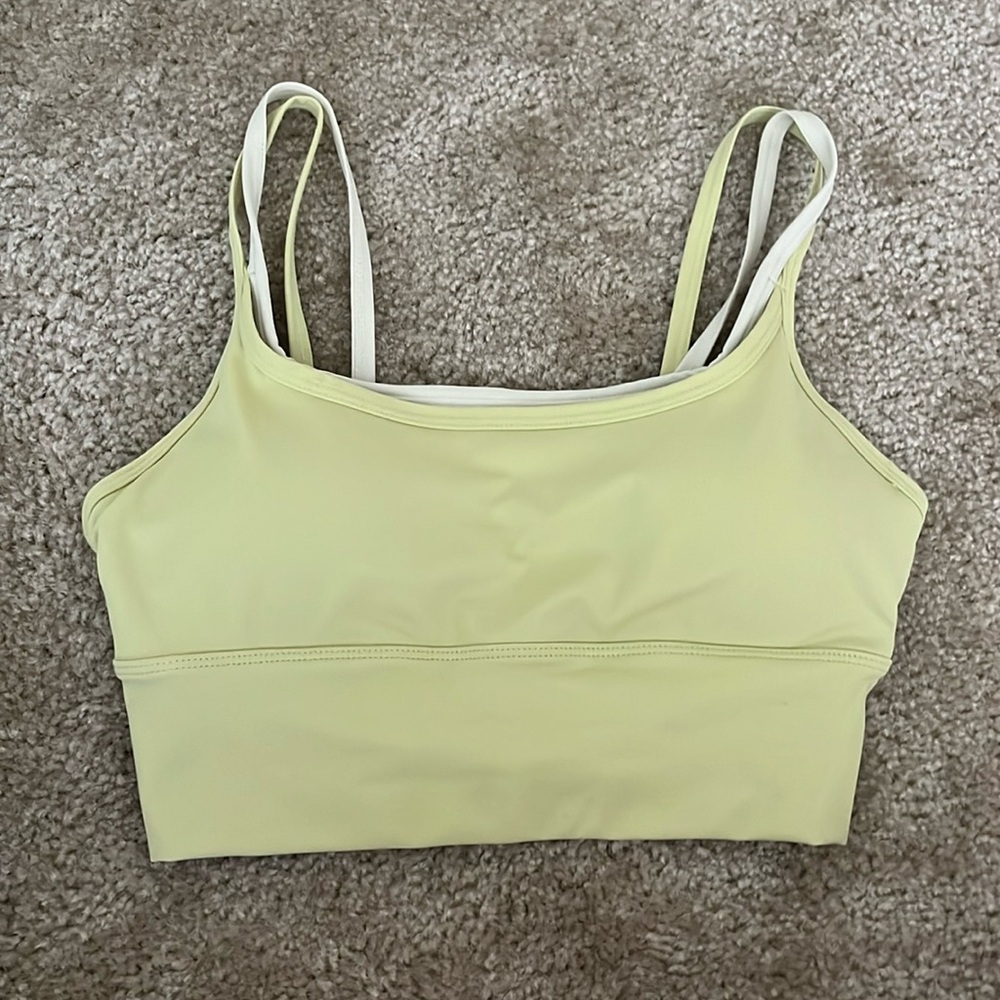 Padded sports bra from shein, yellow and light yellow